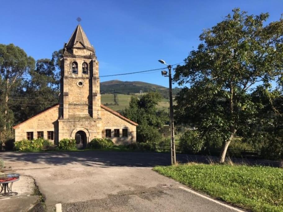 La Flor De Toranzo "Vive Los Valles Pasiegos" Prases Exterior photo